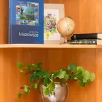 Bright & Cozy In The City Center By Renters * Warschau